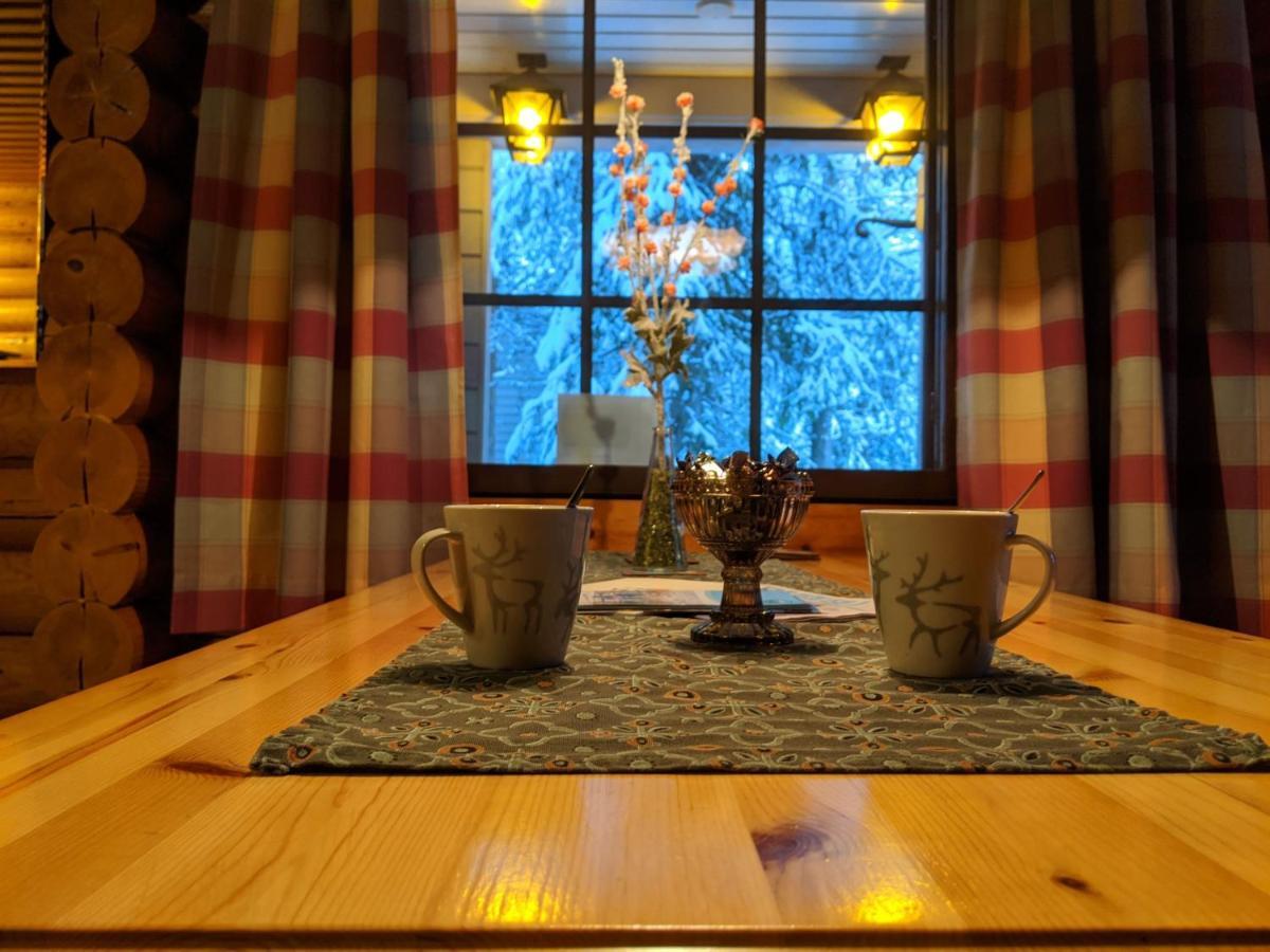 Tunturioravat Villa Äkäslompolo Buitenkant foto